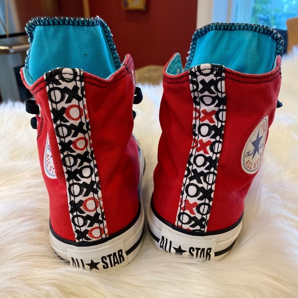 CONVERSE Custom Designed XOXO - Picture 2 of 6